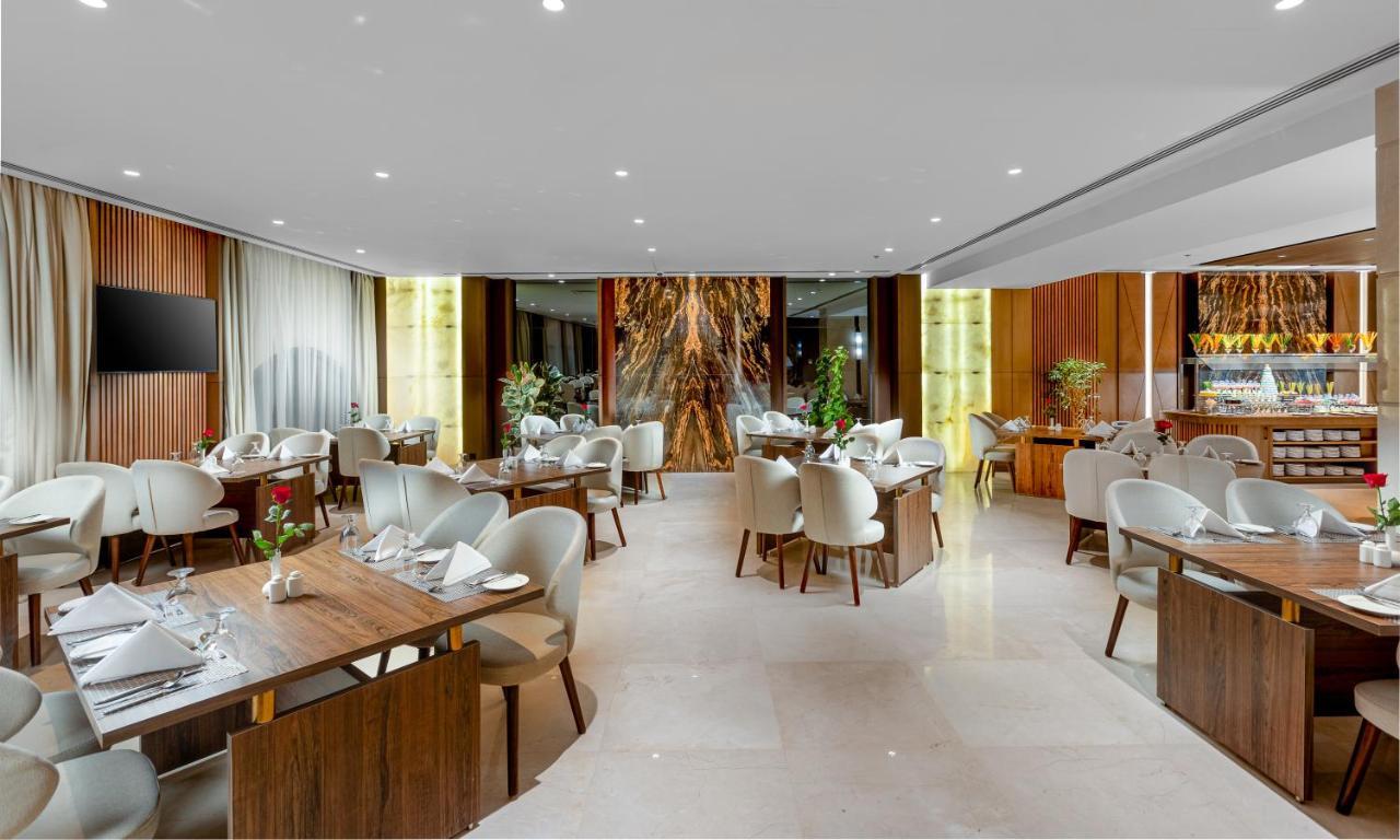 אל-מדינה Jayden Hotel מראה חיצוני תמונה